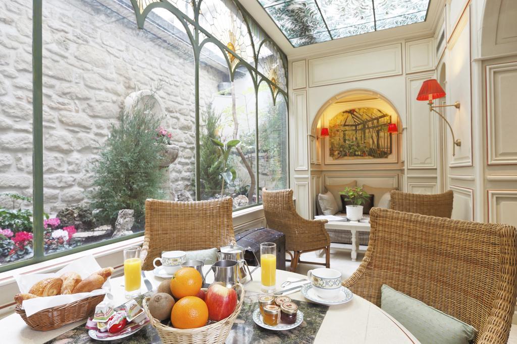 Hotel Au Manoir Saint Germain Paříž Exteriér fotografie